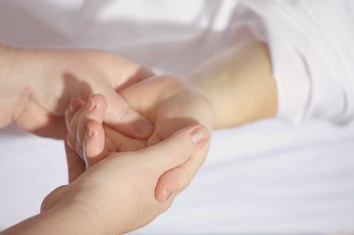 Kaip sulieknėti masažo pagalba?